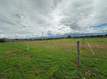 QR-0000025 | terreno en campo verde